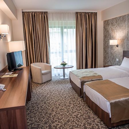 Hotel Arnia Iasi Exterior photo