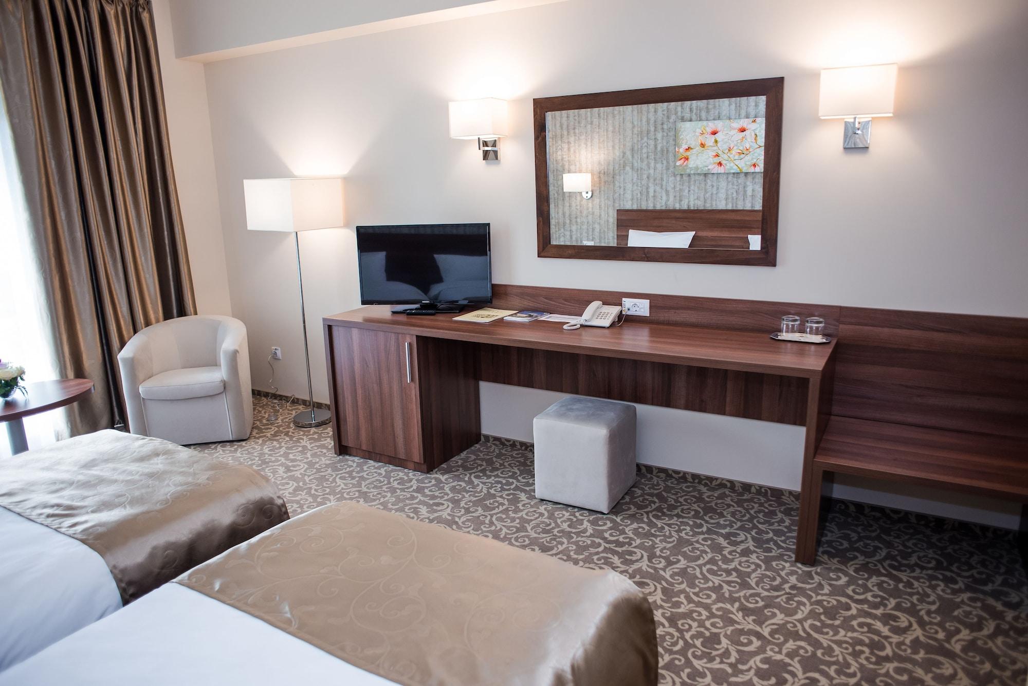 Hotel Arnia Iasi Exterior photo
