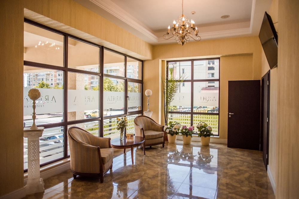 Hotel Arnia Iasi Exterior photo